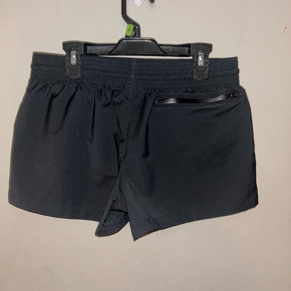 Nike Shorts - black active/running style, lightweight shorty pull on - Picture 3 of 7